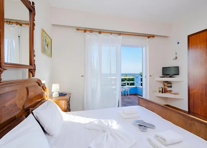 Beachfront Socrates Appartamento *